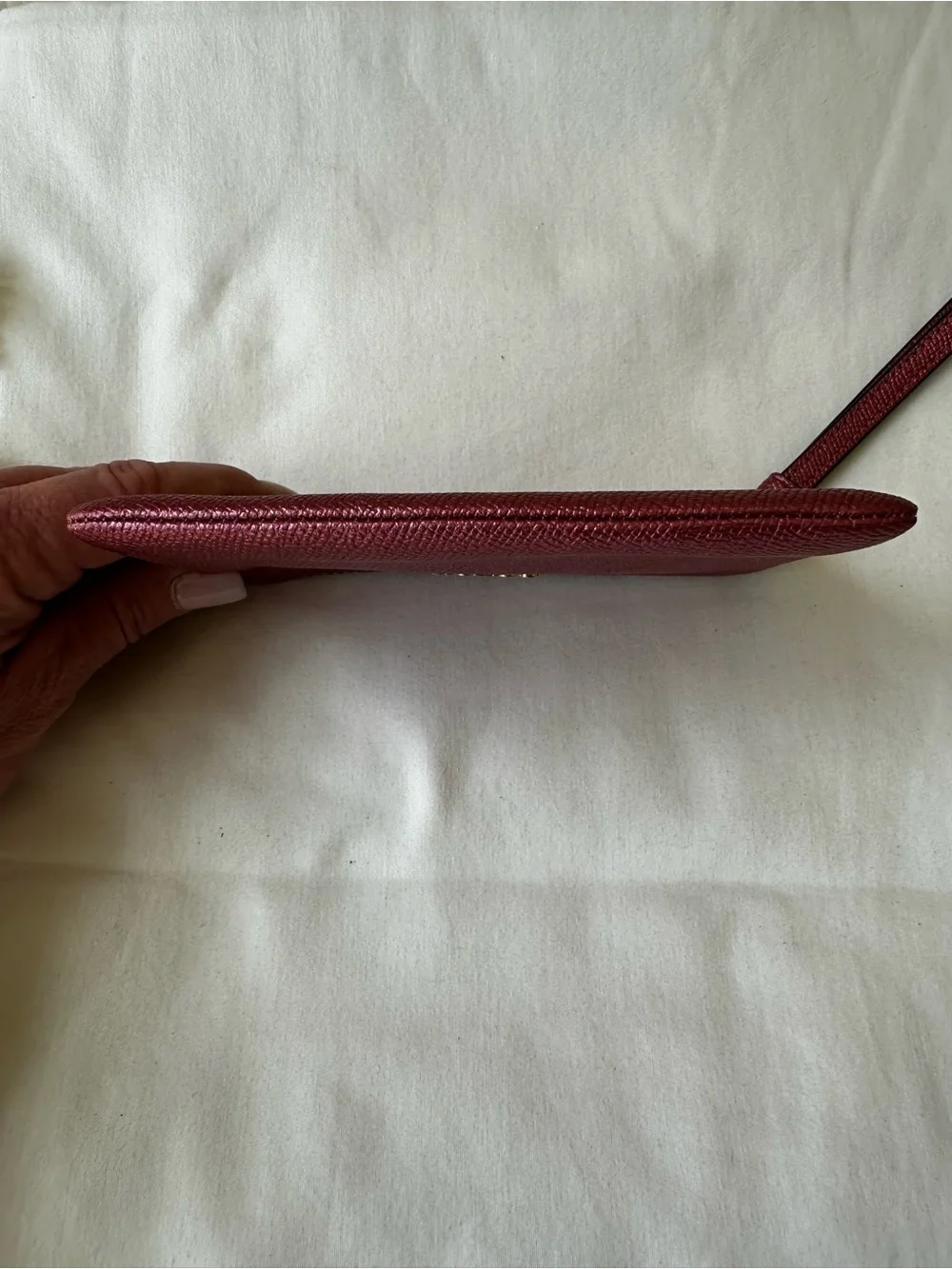 Coach Metallic Berry Leather Wristlet Zip Pouch Clutch Wallet Gold Logo Small